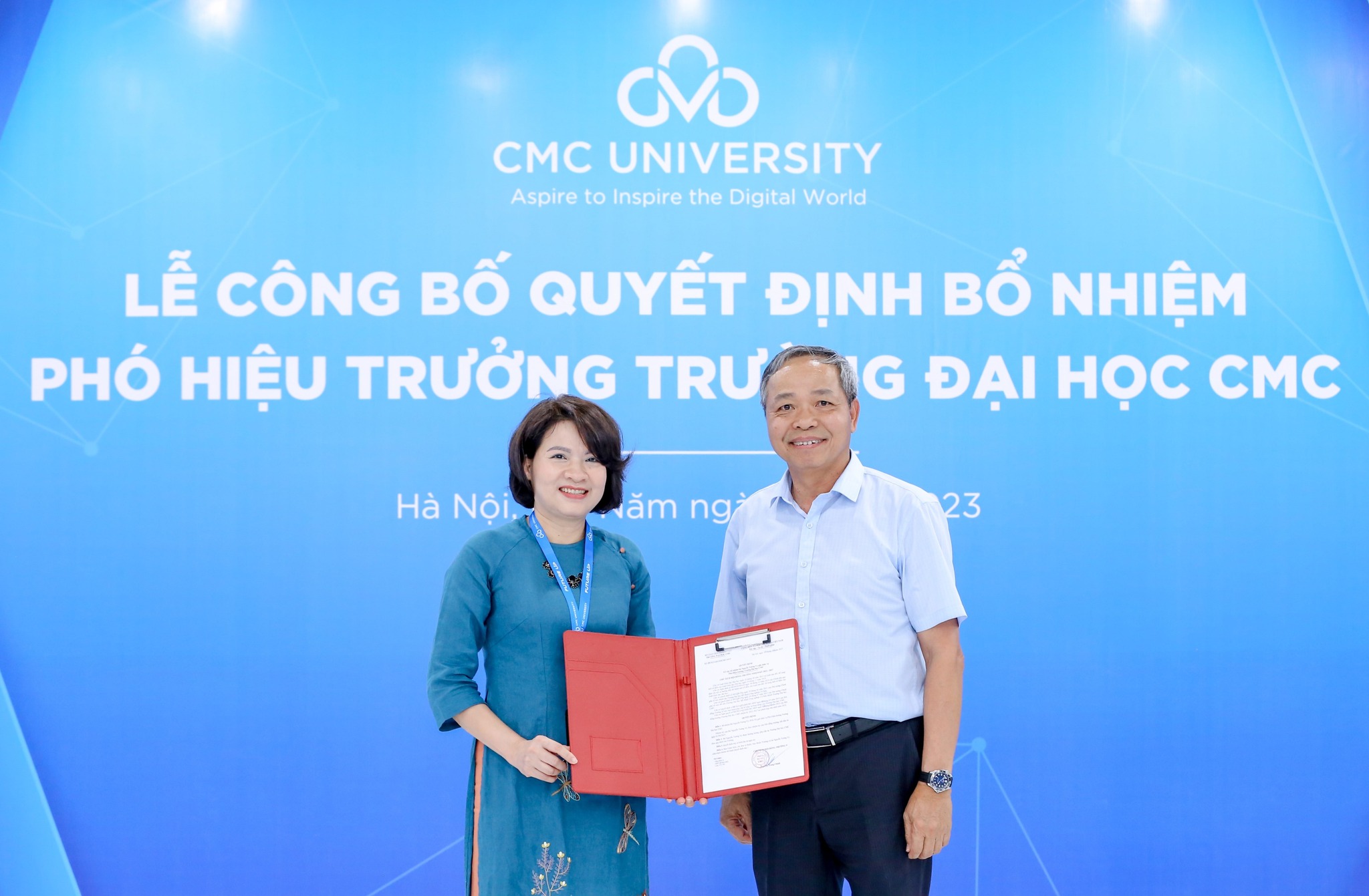 Ceremony held to announce decision on appointing Vice President of CMC University